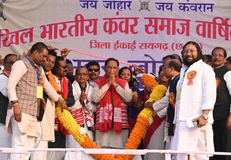 आदिवासियों के हितों की रक्षा और उनके सर्वांगीण विकास  के लिए सरकार कृतसंकल्पित: मुख्यमंत्री श्री साय